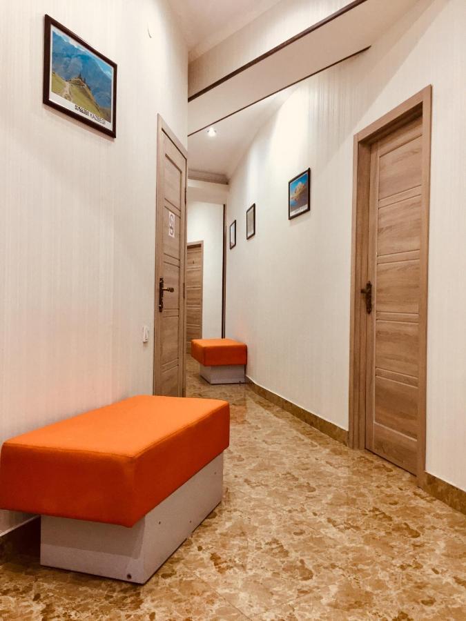 Hotel Tourist Tbilisi ภายนอก รูปภาพ